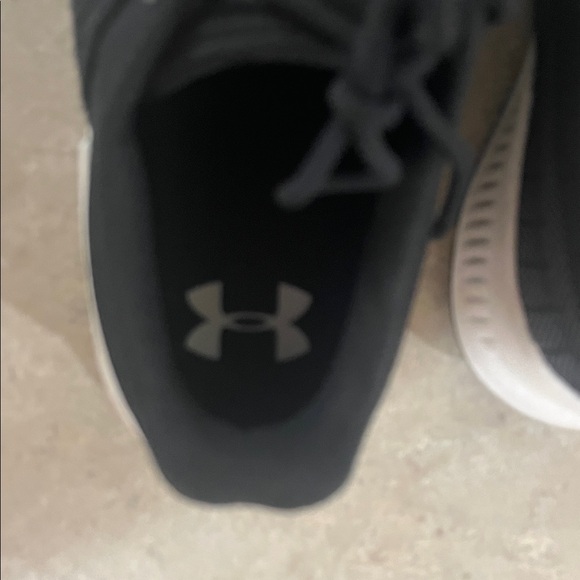 Under Amour Black and White Athletic Sneakers. Like new - Picture 3 of 5